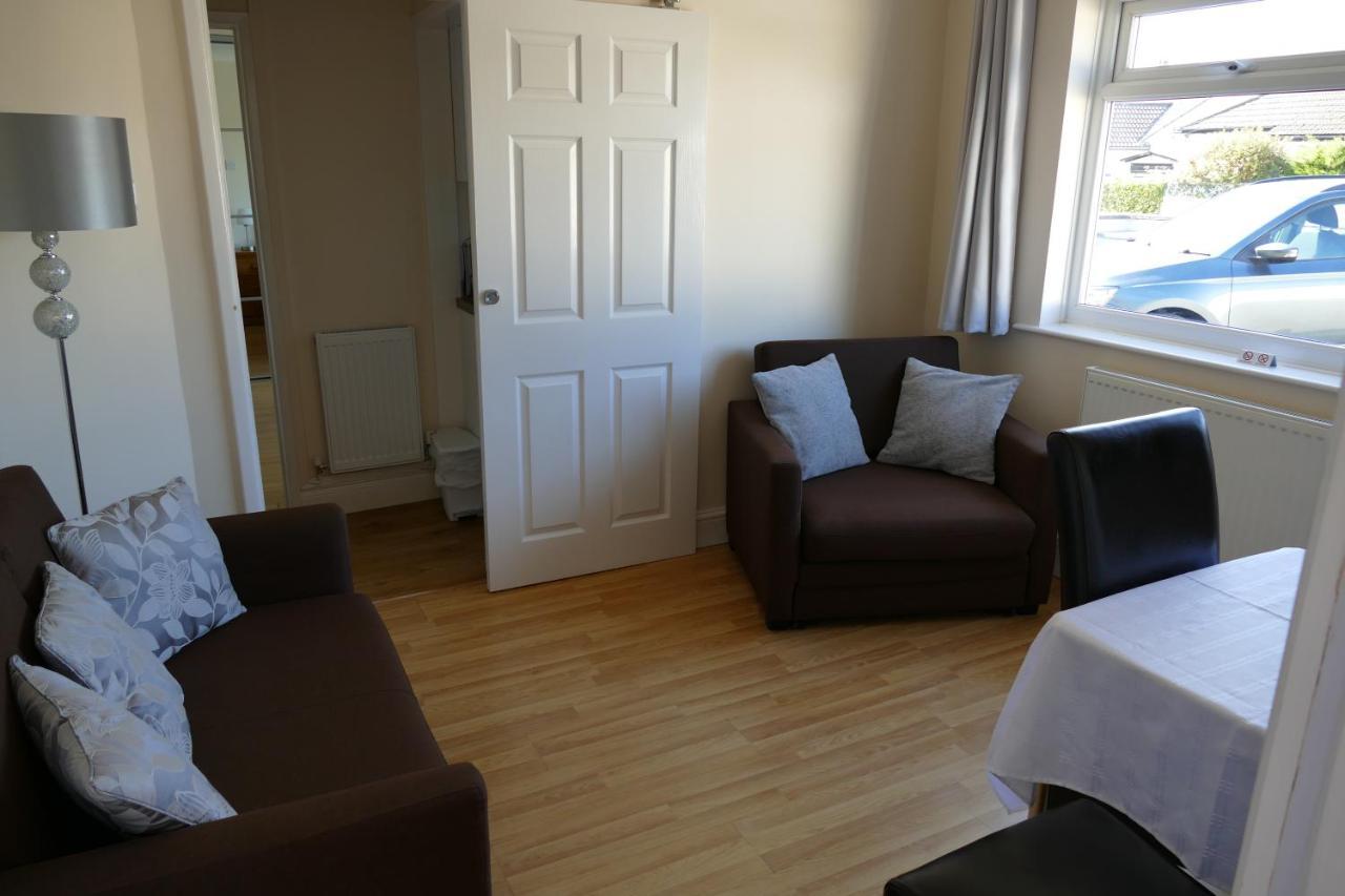 Magnolia Self Contained Suites Coalpit Heath Exterior foto